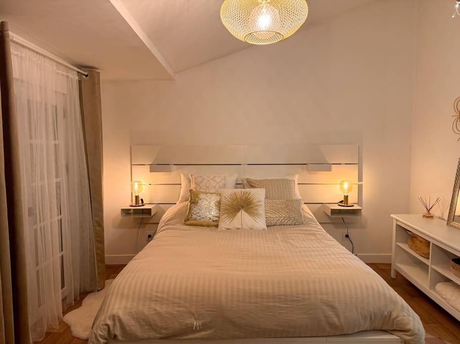 Maison + Parking Prive Au Coeur Angouleme 60M2 Extérieur photo