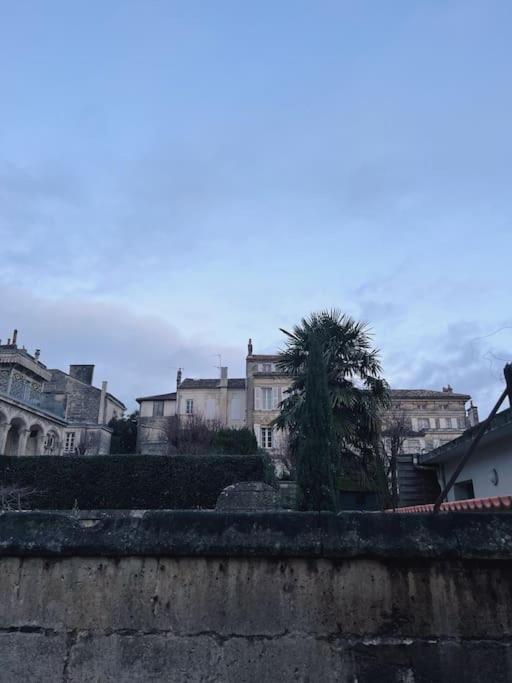 Maison + Parking Prive Au Coeur Angouleme 60M2 Extérieur photo